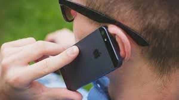 FIFY STORE 10 façons de se protéger du rayonnement des téléphones portables  