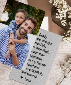 Engrave a meaningful photo and a personal message to celebrate your relationship.